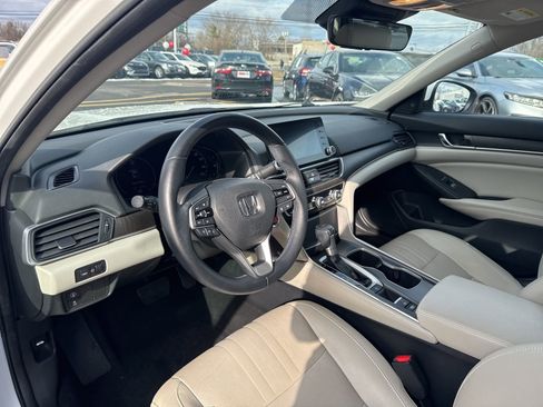 Used 2019 Honda Accord EX-L image 11