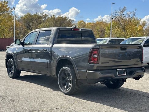 New 2026 RAM 1500 4x4 Crew Cab image 4