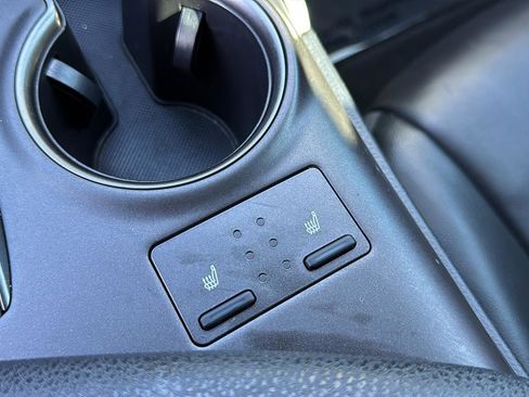 Used 2021 Toyota Camry XSE image 21