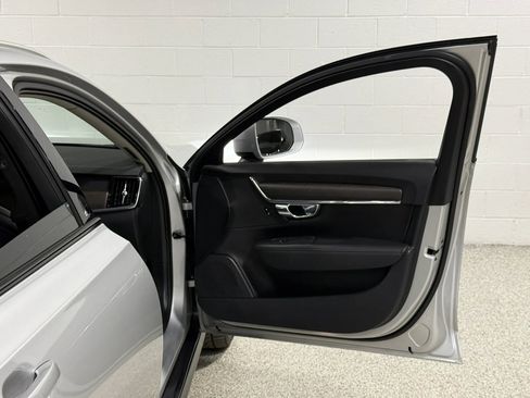 Used 2018 Volvo V90 T6 Cross Country w/ Convenience Package AWD/4WD image 42