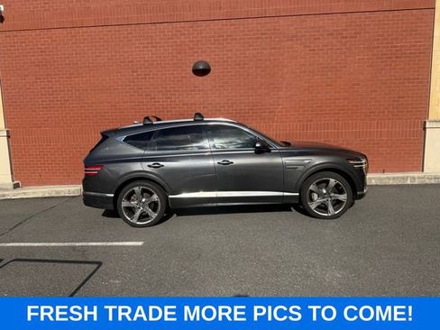 Used 2022 Genesis GV80 2.5T w/ Prestige Package 04 AWD/4WD image 1