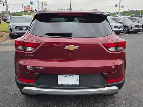 Used 2025 Chevrolet TrailBlazer LT AWD/4WD image 15