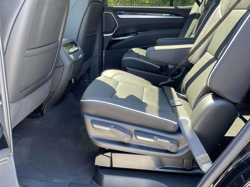 New 2026 Cadillac Escalade Sport w/ LPO, ONYX Package image 14