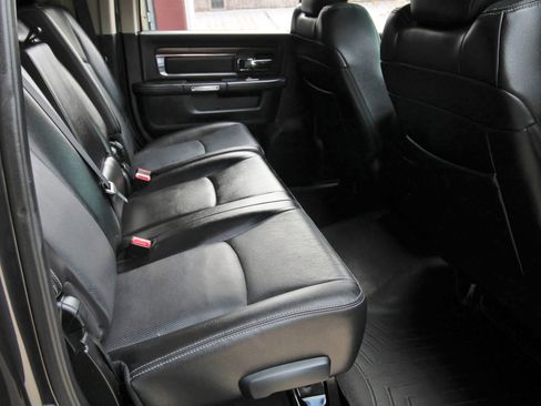 Used 2016 RAM 2500 Laramie image 43