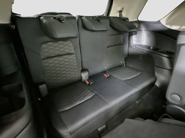 Used 2023 Nissan Pathfinder SV w/ SV Premium Package AWD/4WD image 27