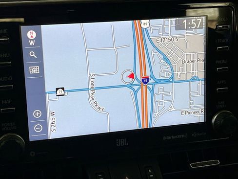 Used 2021 Toyota RAV4 Limited image 13