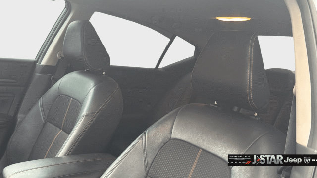 Used 2021 Nissan Altima 2.5 SR w/ SR Premium Package FWD image 11