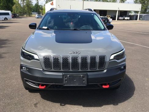 Used 2022 Jeep Cherokee Trailhawk w/ Trailer Tow Group AWD/4WD image 9