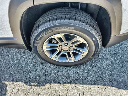 New 2026 GMC Terrain Elevation image 12