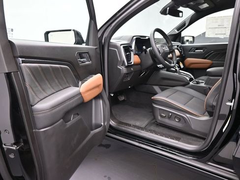 New 2026 GMC Canyon AT4 image 11