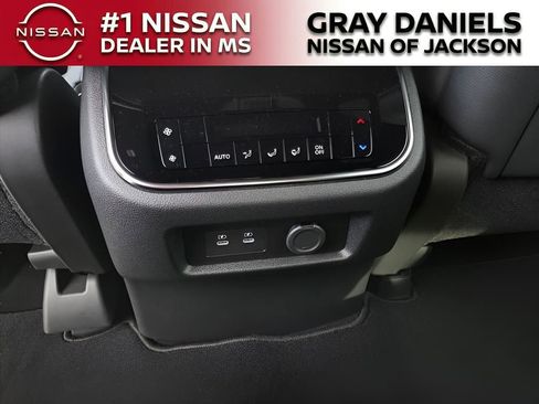 New 2026 Nissan Armada SL w/ Captain's Chari Seat Package RWD image 18