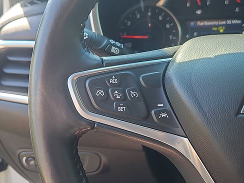 Used 2022 Chevrolet Equinox LT AWD/4WD image 19