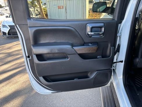 Used 2018 GMC Sierra 1500 Denali w/ Denali Ultimate Package image 30