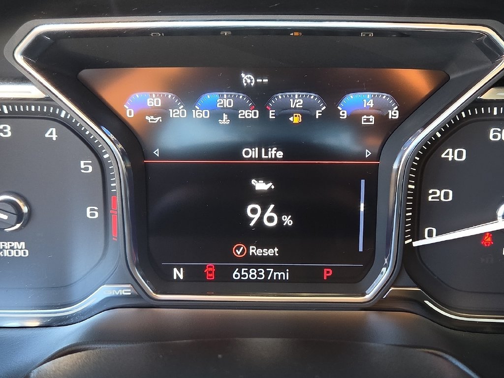 Used 2021 GMC Yukon SLT RWD image 18