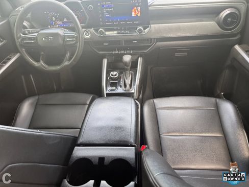Certified 2024 Chevrolet Colorado Trail Boss w/ Advanced Trailering Package AWD/4WD image 15