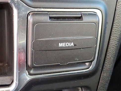 Used 2021 Jeep Gladiator Sport image 26