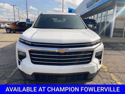 Certified 2024 Chevrolet Traverse LT w/ LPO, Floor Liner Package image 9