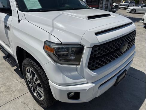 Used 2018 Toyota Tundra SR5 w/ TRD Sport Package AWD/4WD image 10