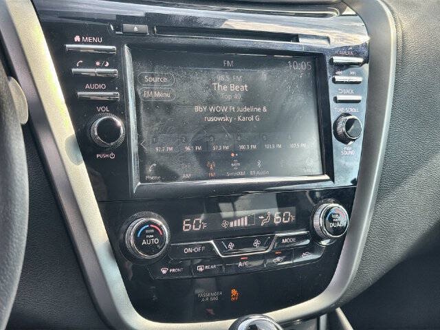 Used 2023 Nissan Murano SV w/ SV Midnight Edition Package FWD image 13