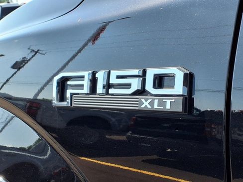 Used 2020 Ford F150 XLT w/ Equipment Group 302A Luxury AWD/4WD image 9