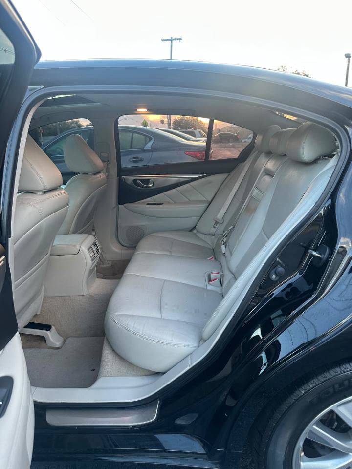 Used 2015 INFINITI Q50 Premium w/ Navigation Package RWD image 16