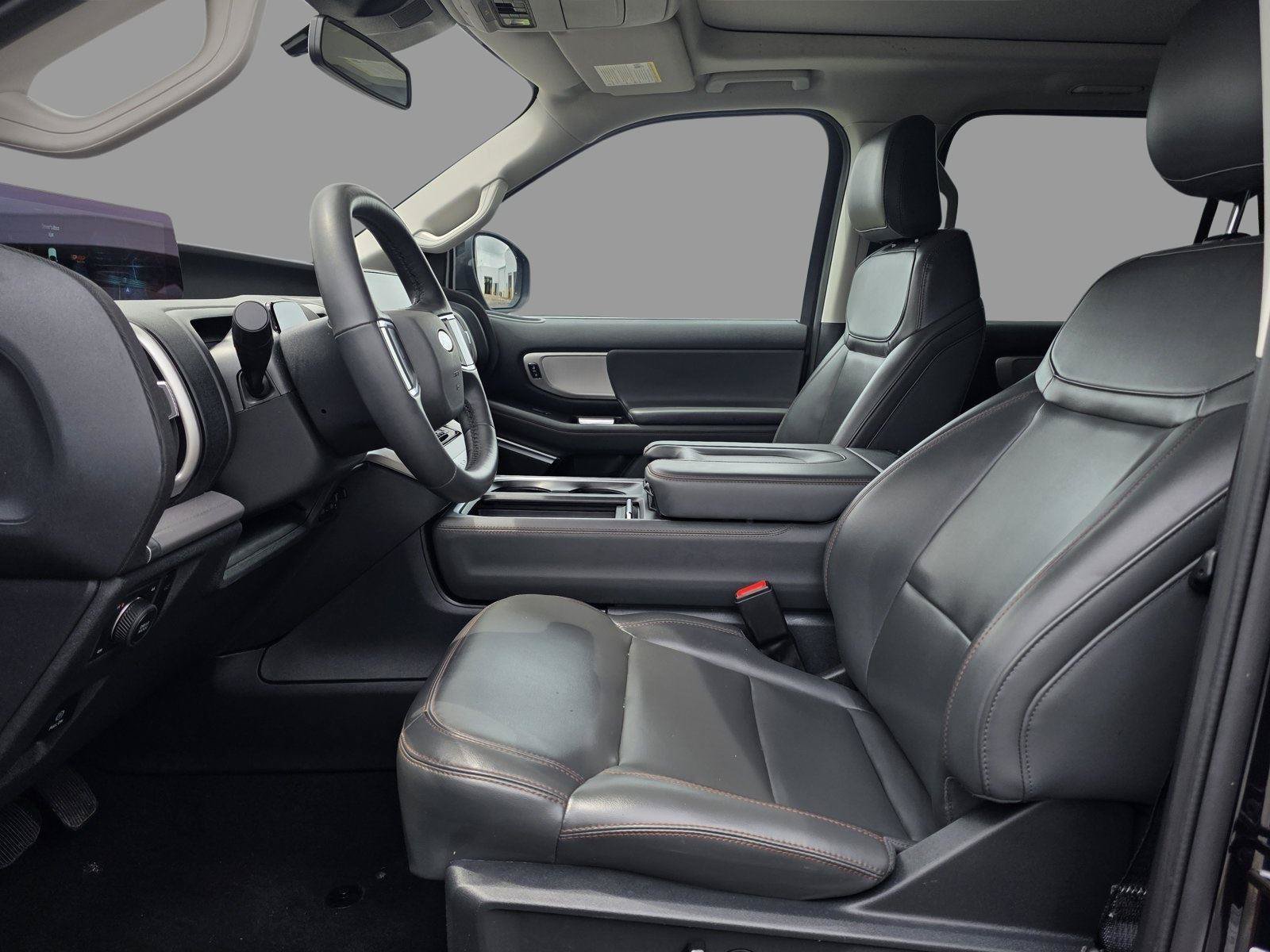 Used 2025 Ford Expedition Max Active AWD/4WD image 23
