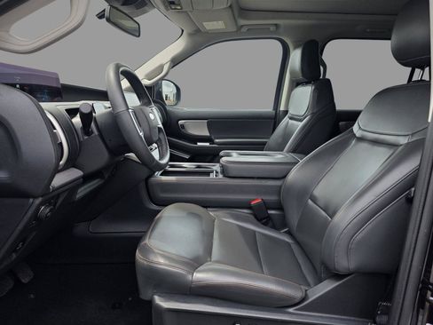 Used 2025 Ford Expedition Max Active AWD/4WD image 23