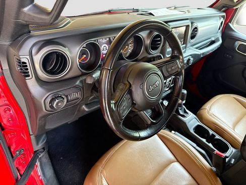 Used 2022 Jeep Wrangler Unlimited Sport AWD/4WD image 10