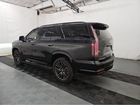 Used 2025 Cadillac Escalade Sport Platinum AWD/4WD image 4
