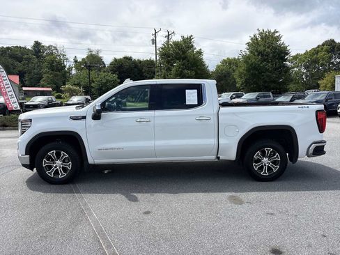 Used 2025 GMC Sierra 1500 SLT AWD/4WD image 9