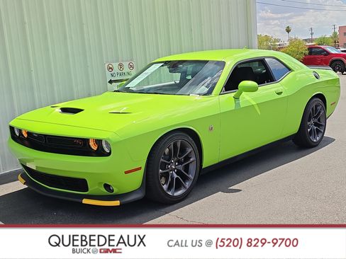 Used 2023 Dodge Challenger R/T Scat Pack RWD image 3