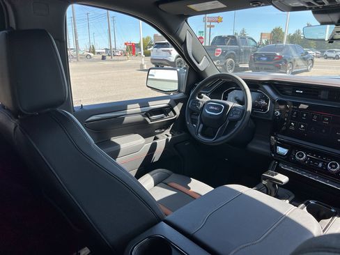 New 2026 GMC Sierra 1500 AT4 w/ AT4 Premium Package AWD/4WD image 38