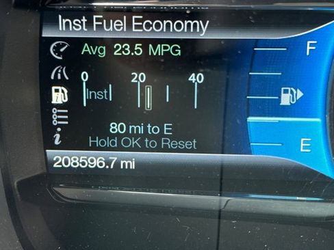 Used 2013 Ford Taurus SEL image 18