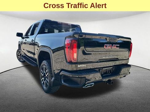 Used 2024 GMC Sierra 1500 AT4 w/ AT4 Premium Package AWD/4WD image 10