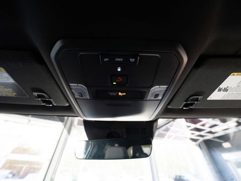 Used 2024 Toyota Tacoma SR5 image 18