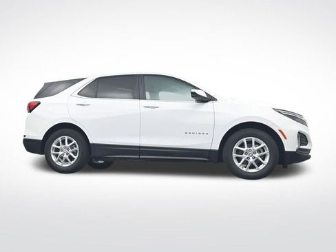Used 2024 Chevrolet Equinox LT image 33