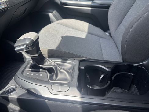 Used 2025 Kia K4 FWD image 41