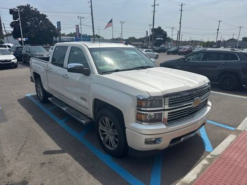 Used 2014 Chevrolet Silverado 1500 High Country w/ High Country Premium Package AWD/4WD image 2