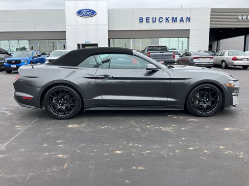 Used 2018 Ford Mustang Convertible w/ Ecoboost Performance Package RWD image 7