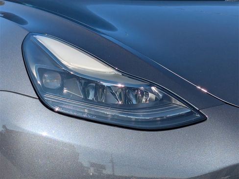 Used 2023 Tesla Model 3 Standard Range image 27