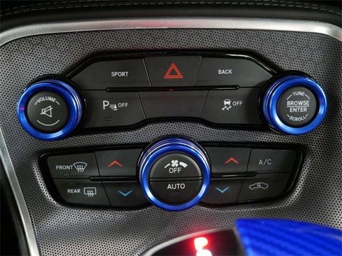 Used 2016 Dodge Challenger R/T Plus image 21