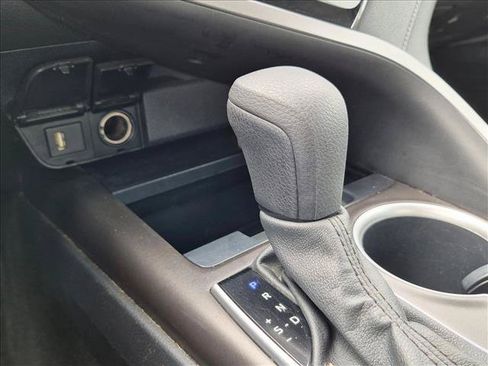 Used 2023 Toyota Camry LE FWD image 10