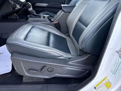 Used 2023 Ford Bronco Outer Banks image 16