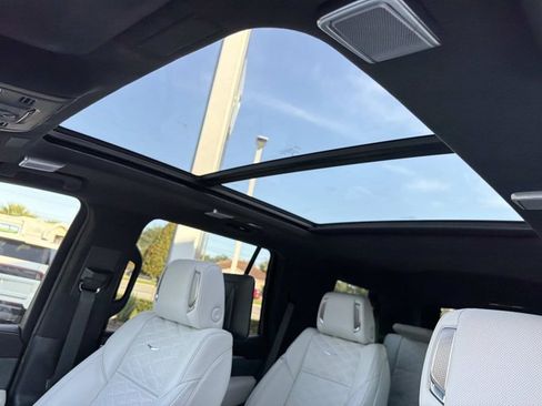 Used 2026 Cadillac Escalade Platinum Sport AWD/4WD image 35