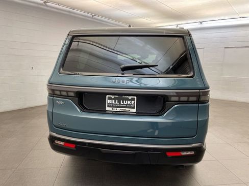 New 2026 Jeep Grand Wagoneer Summit AWD/4WD image 5