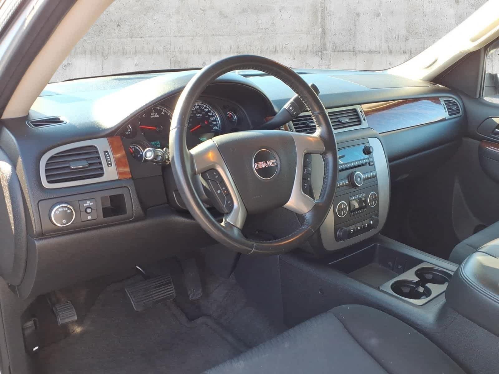 Used 2013 GMC Yukon SLE w/ Convenience Package RWD image 5