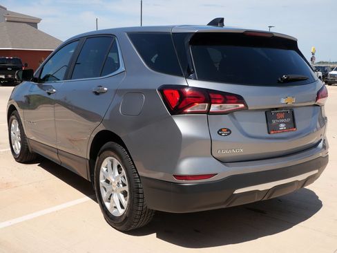 Used 2023 Chevrolet Equinox LT FWD image 6