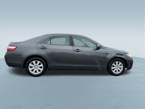 Used 2009 Toyota Camry XLE FWD image 9