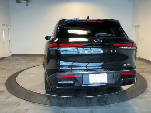 Certified 2023 INFINITI QX60 Luxe w/ Cargo Package AWD/4WD image 7