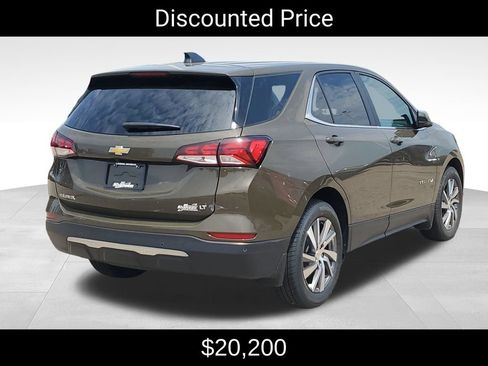 Certified 2023 Chevrolet Equinox LT FWD image 3
